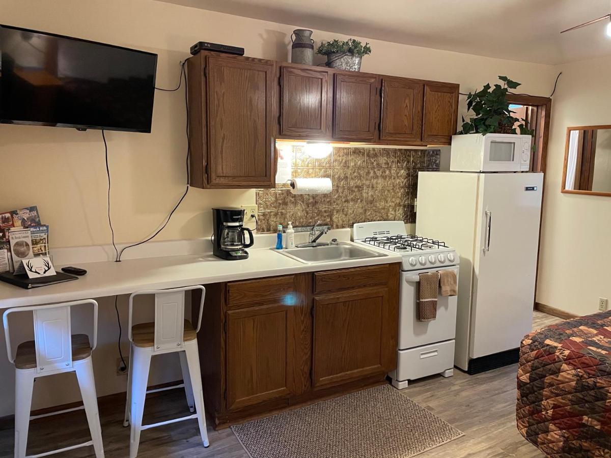 Whitetail Creek Resort Lead Εξωτερικό φωτογραφία