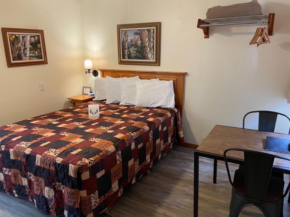 Whitetail Creek Resort Lead Εξωτερικό φωτογραφία