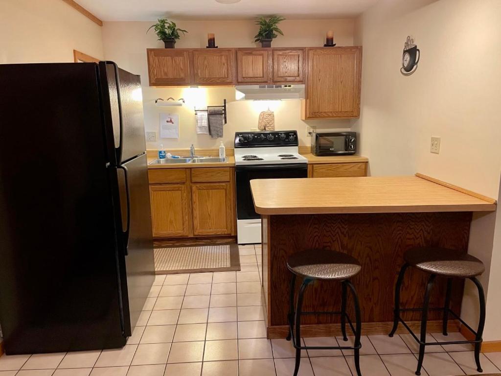 Whitetail Creek Resort Lead Εξωτερικό φωτογραφία