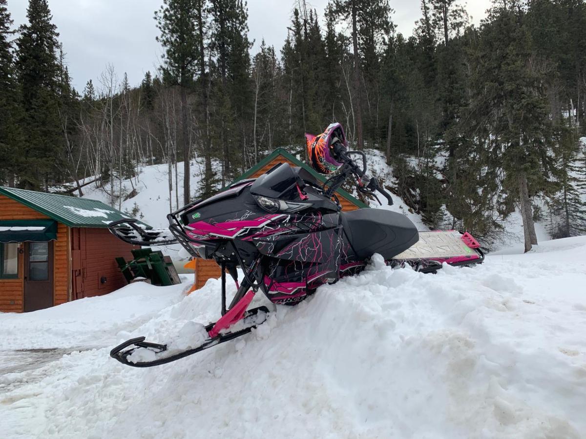 Whitetail Creek Resort Lead Εξωτερικό φωτογραφία
